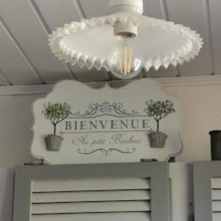 Guest House Provencal Vitrolles  Bagian luar foto