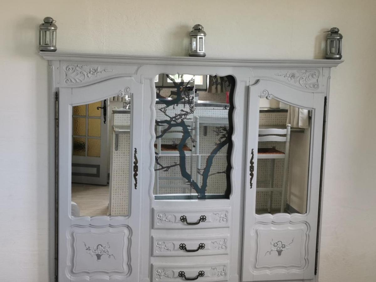 Guest House Provencal Vitrolles  Bagian luar foto